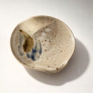 BEAUTIFUL BOHO ORGANIC HANDMADE SIGNED STUDIO POTTERY SPOON REST MID-CENTURY EUC